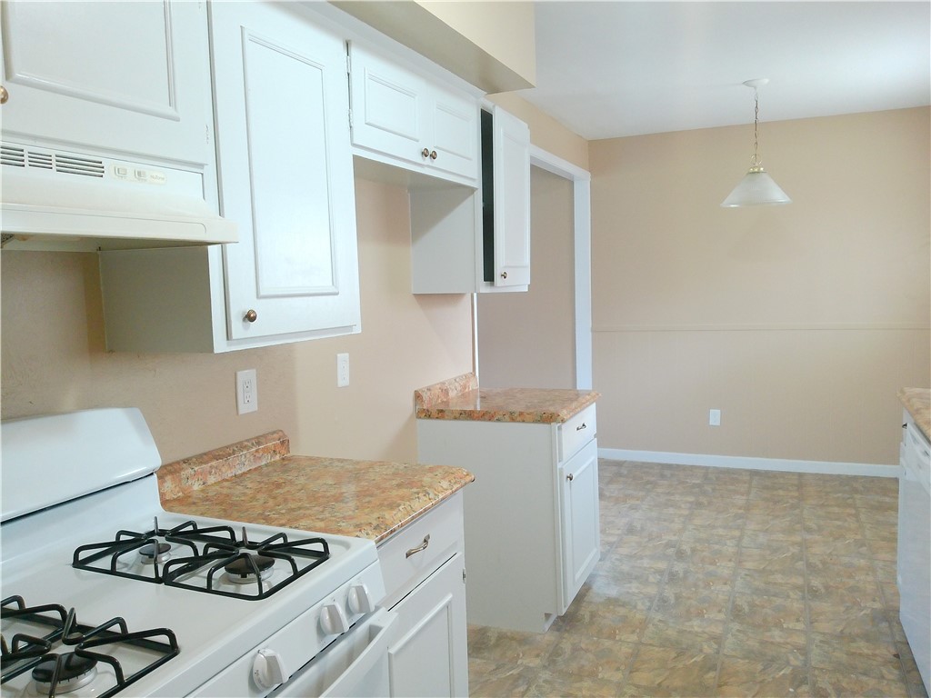 2017 Mandy Property Photo 4