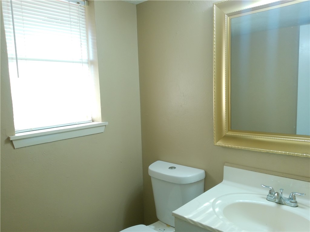2017 Mandy Property Photo 6