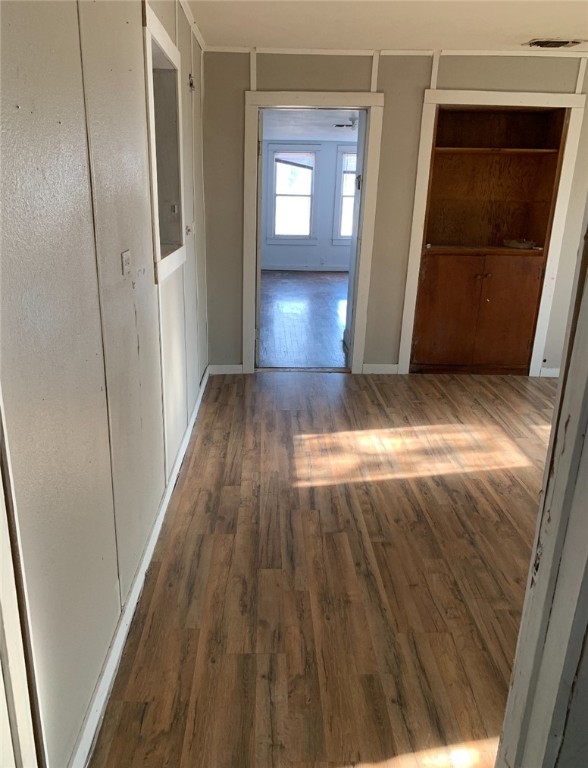 225 E Main St Property Photo 15