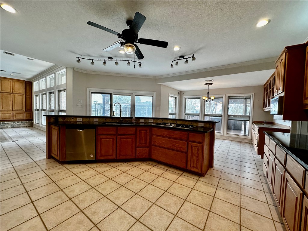 4625 Bethlehem Dr Property Photo 8