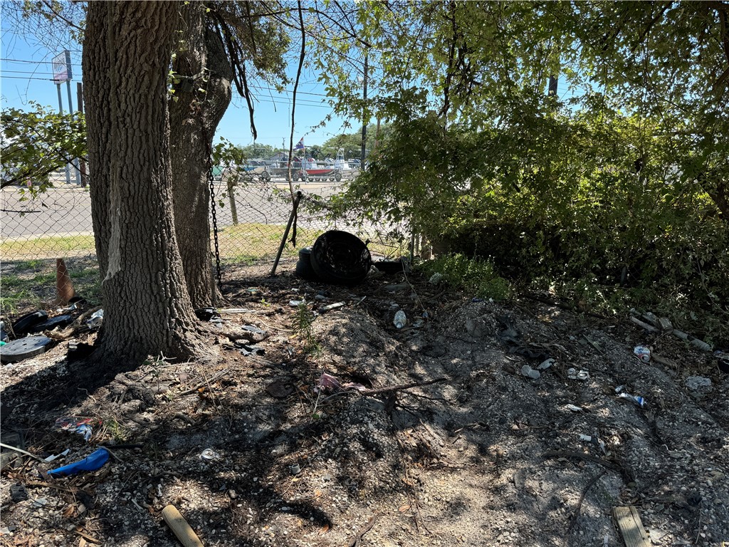 1517 Market St Property Photo 6