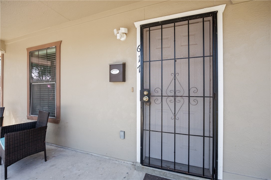 617 Villa Dr Property Photo 5