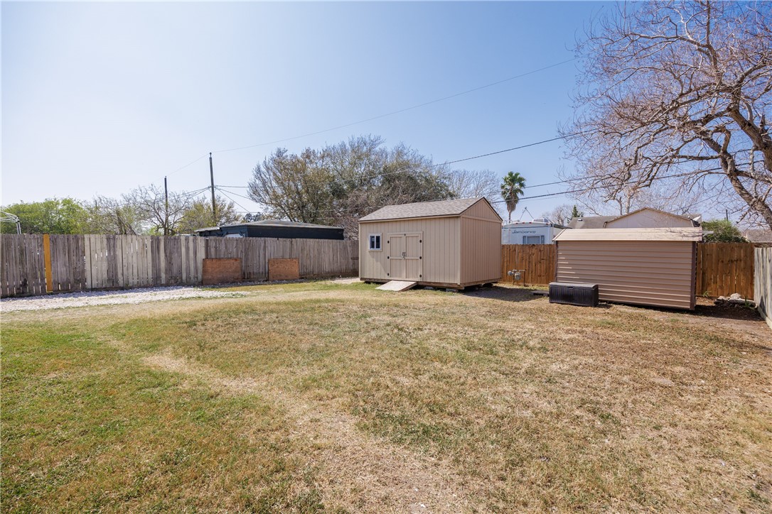617 Villa Dr Property Photo 28