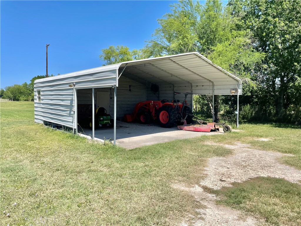 0000 County Road 326 Property Photo 8