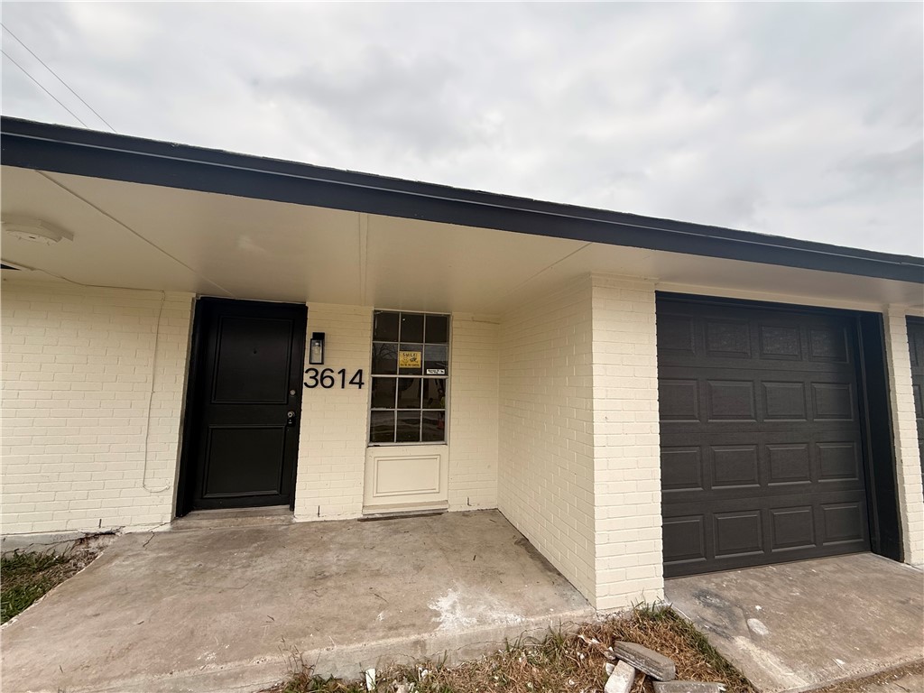 3614 La Paz Dr Property Photo