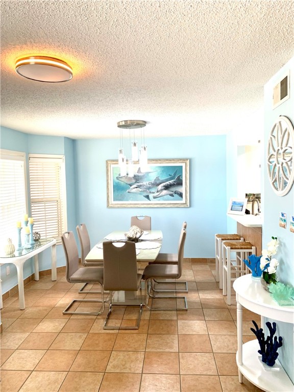 15225 Leeward Dr Property Photo 3