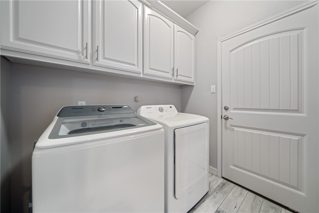 15518 Dyna St Property Photo 25