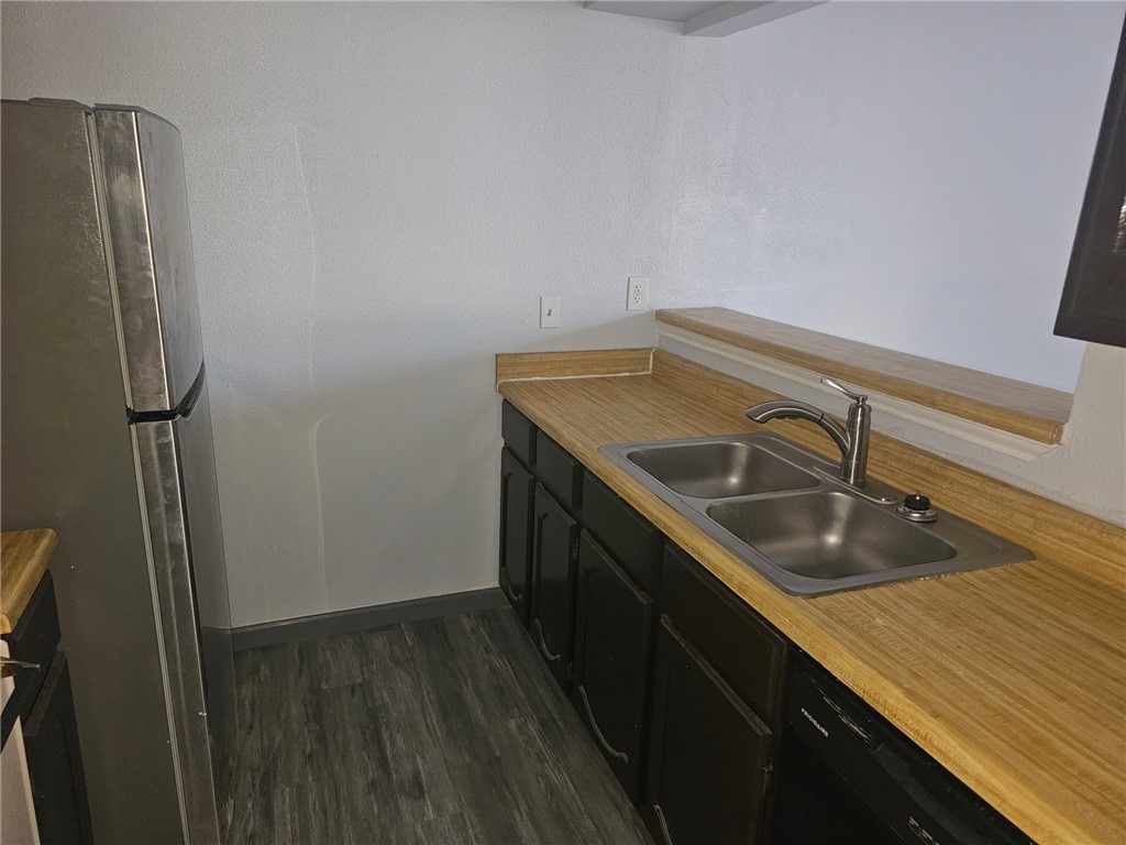 6702 Everhart K104 Property Photo 5