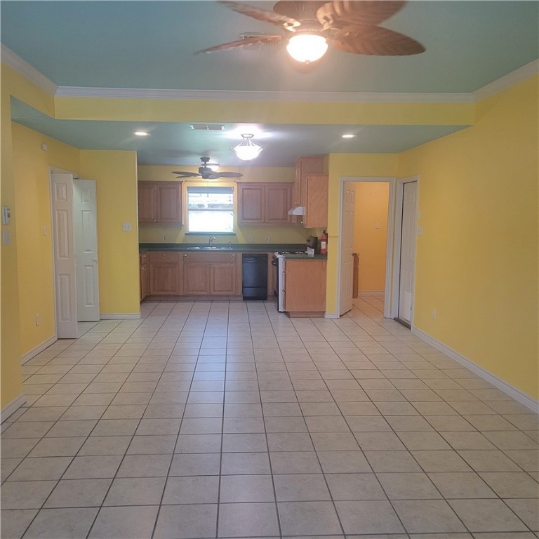 1209 Omohundro St Property Photo 3