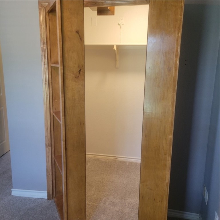 1209 Omohundro St Property Photo 4