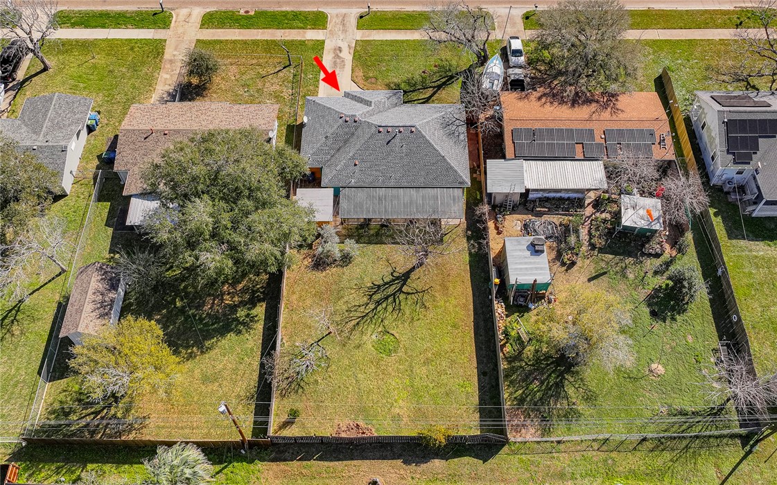 1209 Omohundro St Property Photo 17