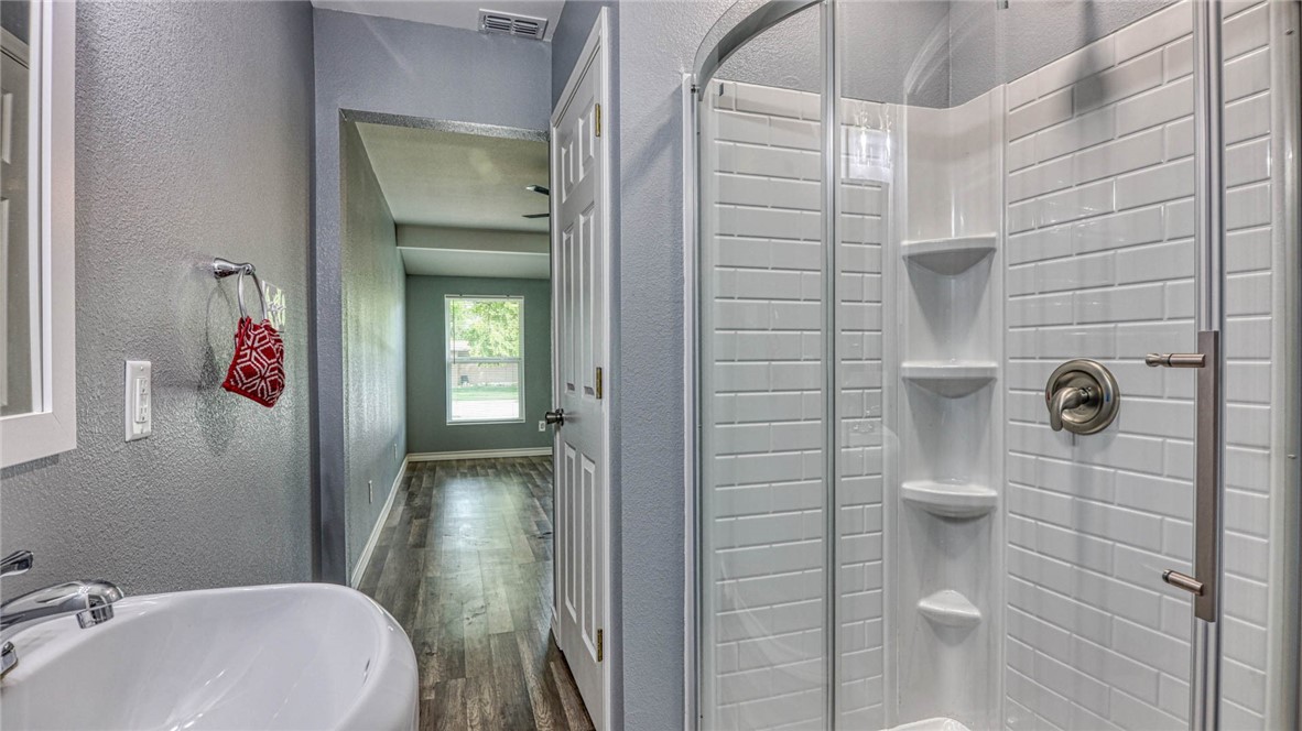 1117 Bobalo Dr Property Photo 19