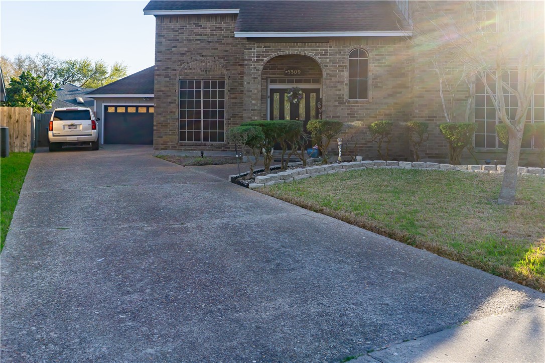 5309 Stonemill Property Photo 2