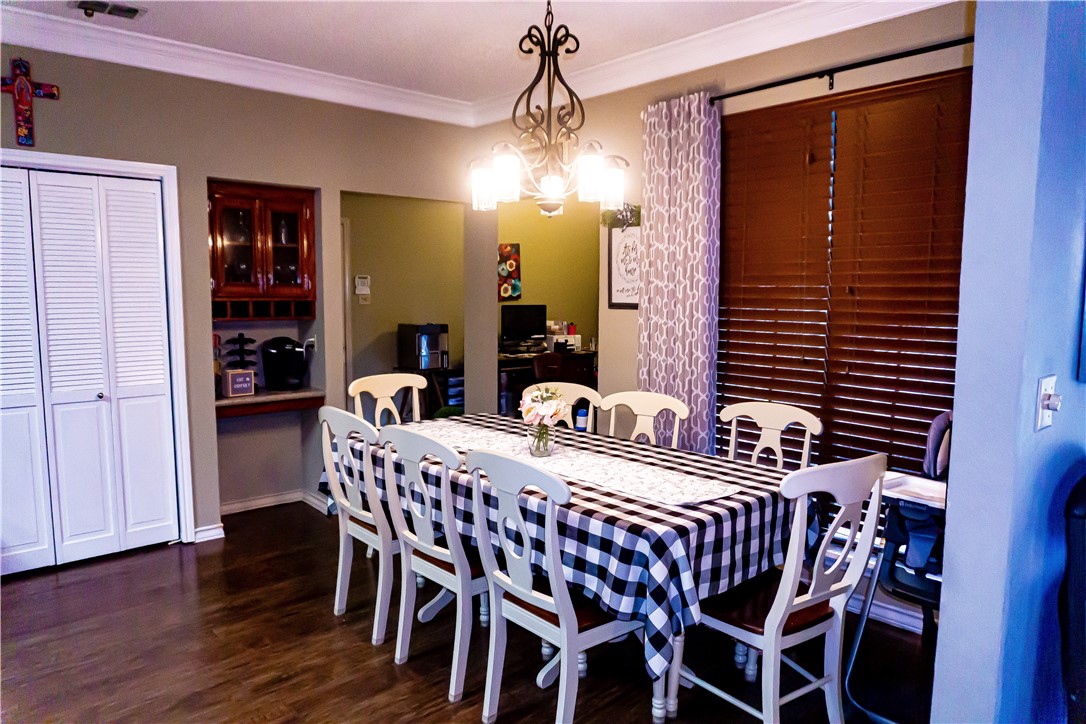 5309 Stonemill Property Photo 8
