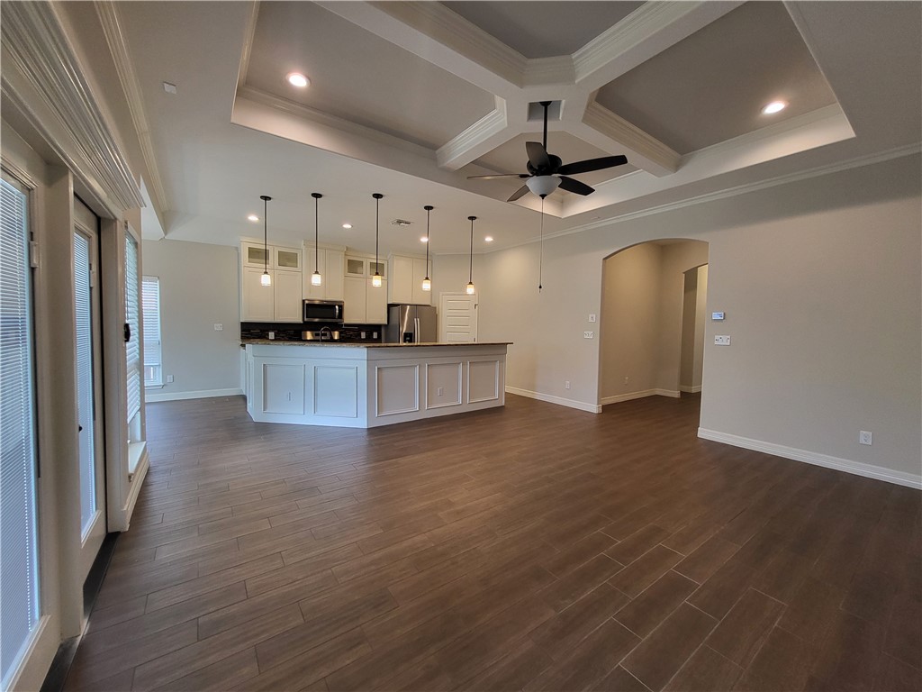 3829 Pennine Way Property Photo