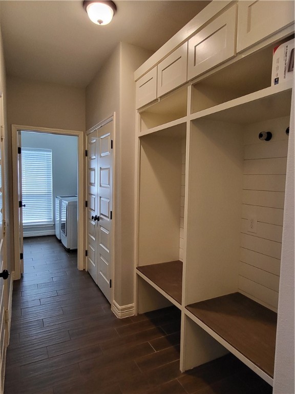 3829 Pennine Way Property Photo 10