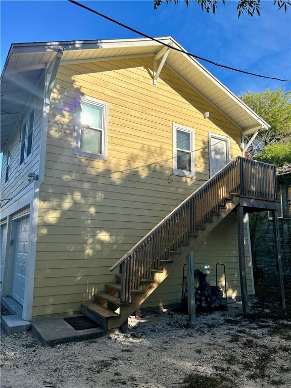 1009 1/2 Furman Ave Property Photo 2