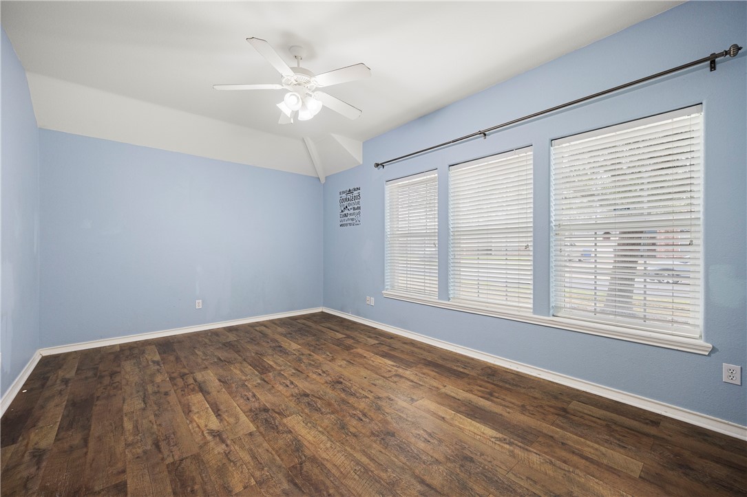 8302 Hailey Ct Property Photo 2