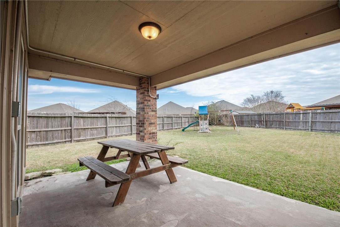 7710 Lands End Dr Property Photo 25