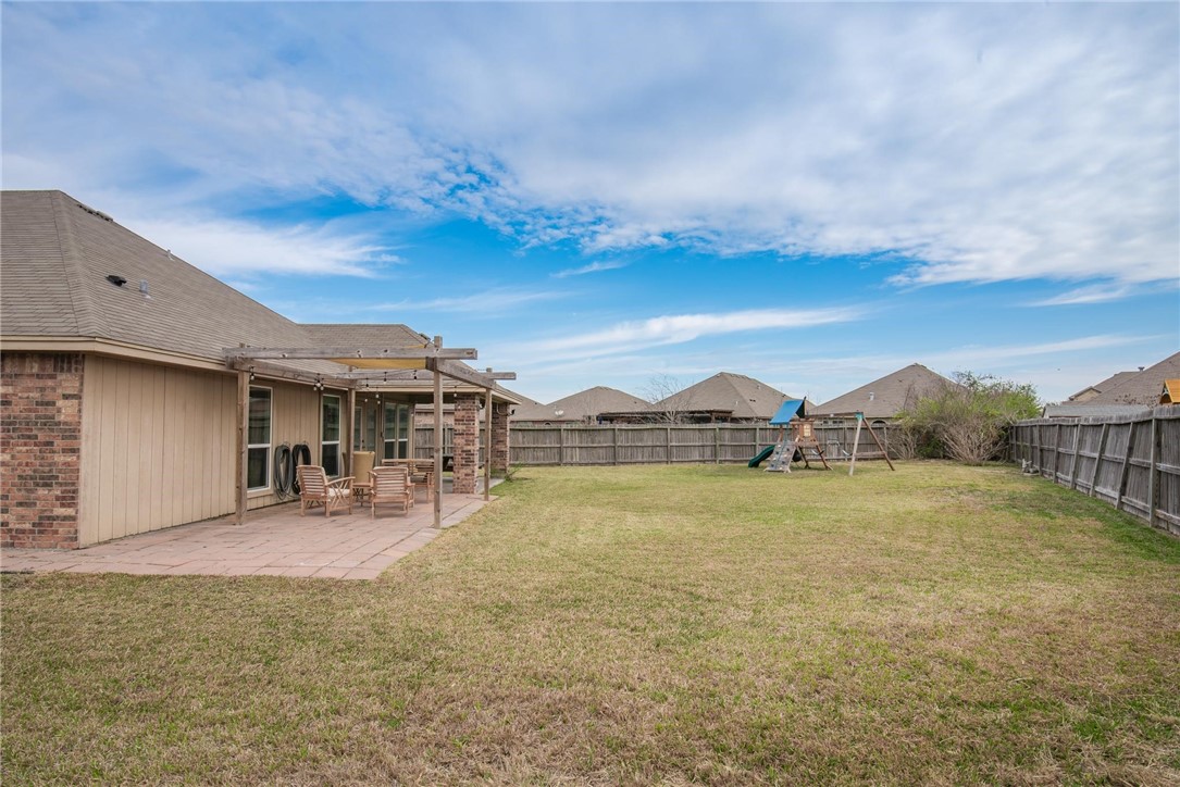7710 Lands End Dr Property Photo 32