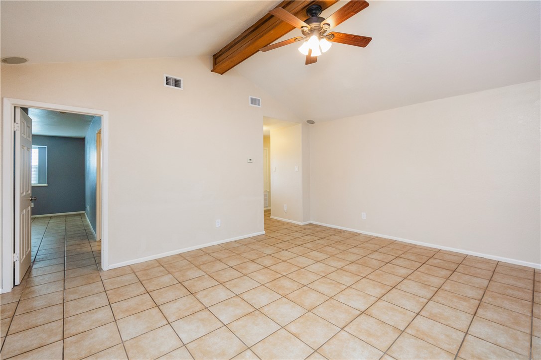 4909 Avenue C Property Photo 4