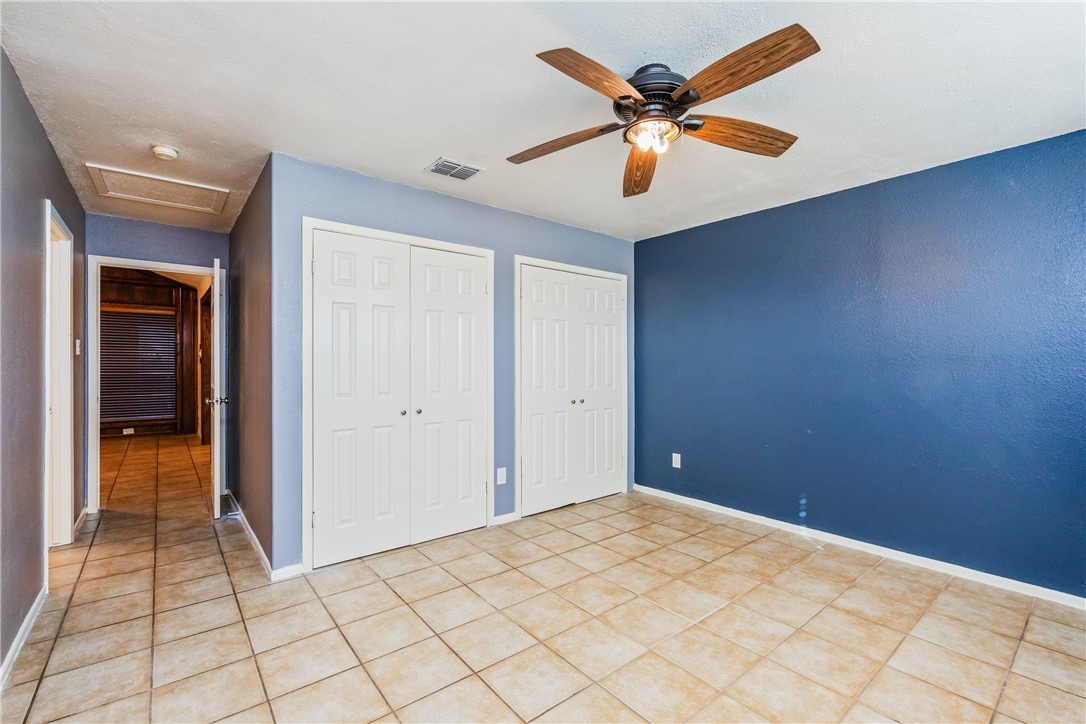 4909 Avenue C Property Photo 15