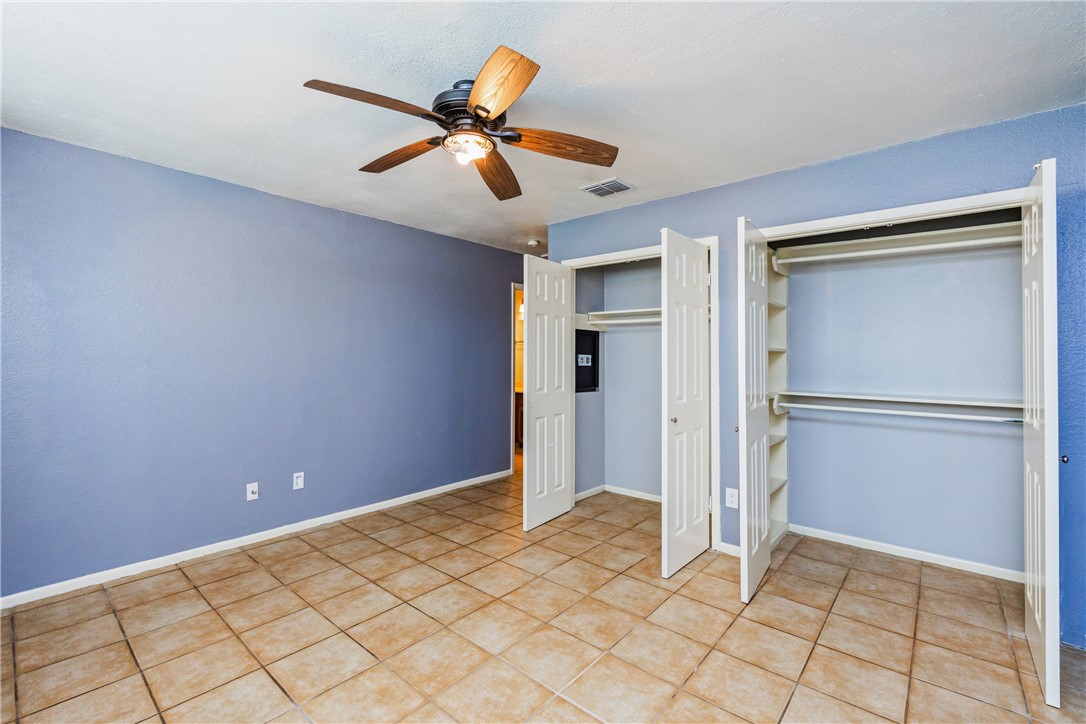 4909 Avenue C Property Photo 16