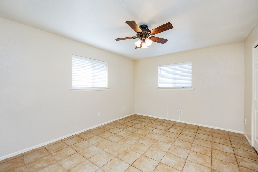 4909 Avenue C Property Photo 25