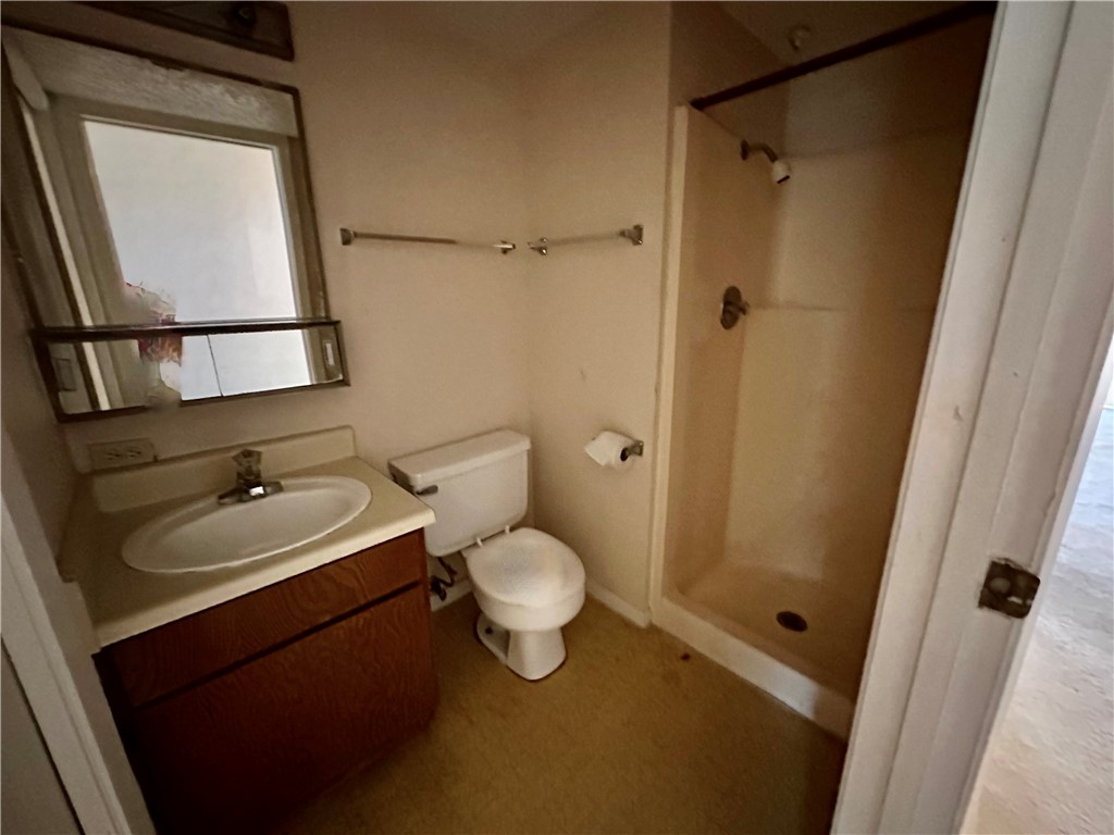 3402 Ocean Dr 8 Property Photo 13