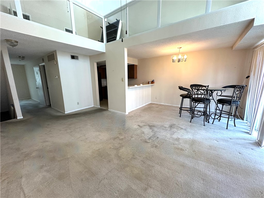 3402 Ocean Dr 8 Property Photo 15