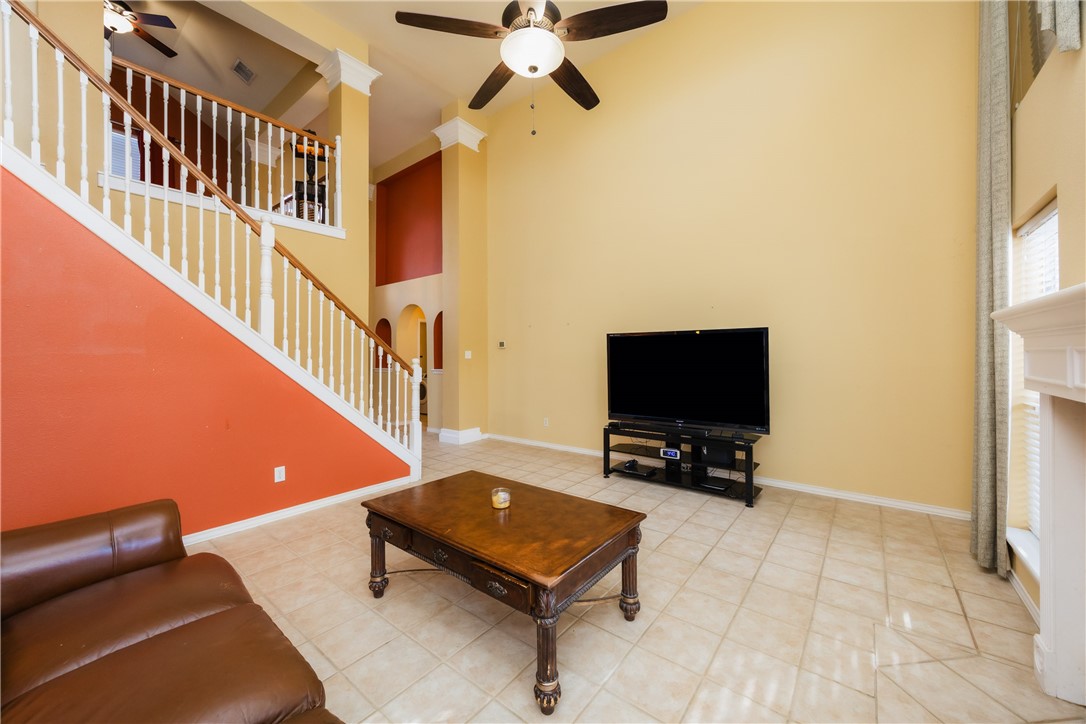 7409 Lake Monticello Ct Property Photo 5