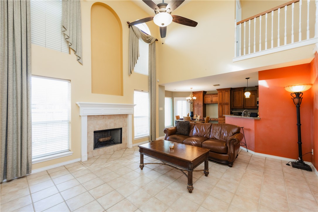 7409 Lake Monticello Ct Property Photo 6