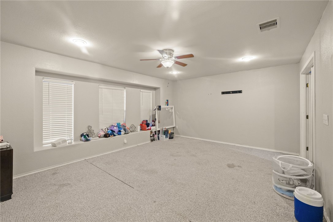 3613 Los Lagos Dr Property Photo 18