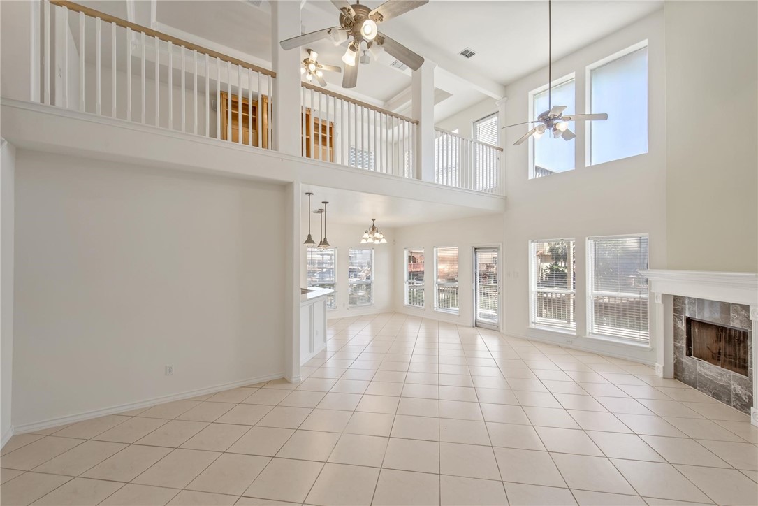 13534 Bullion Ct Property Photo 9
