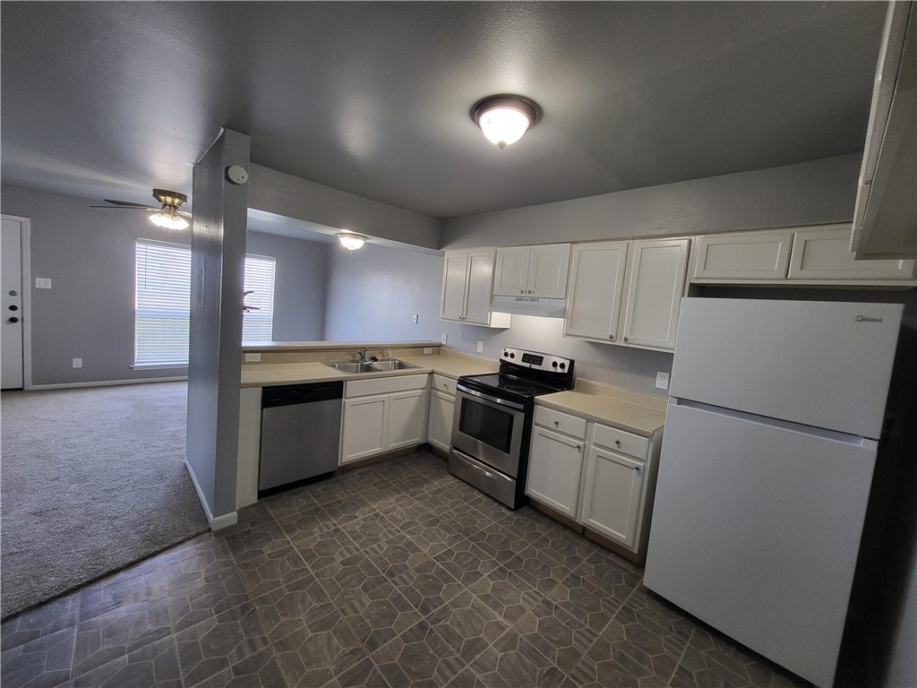 4502 Surfside Blvd 8 Property Photo 7