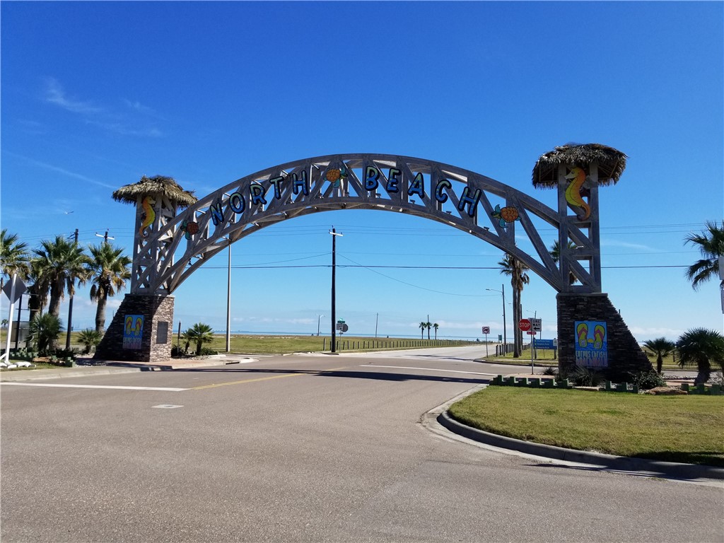 4502 Surfside Blvd 8 Property Photo 13