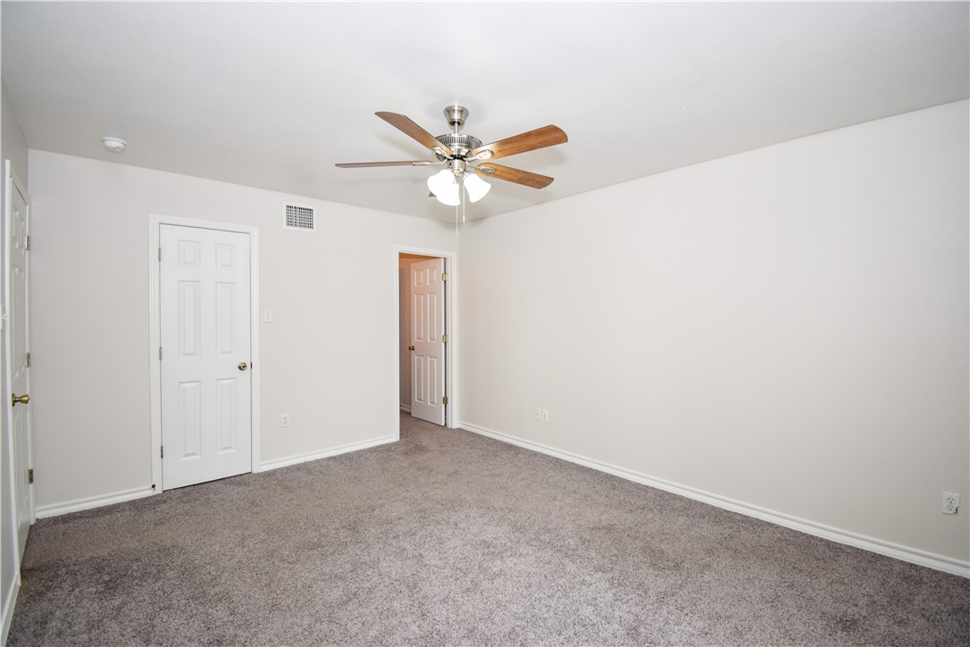 14435 Compass St C Property Photo 15