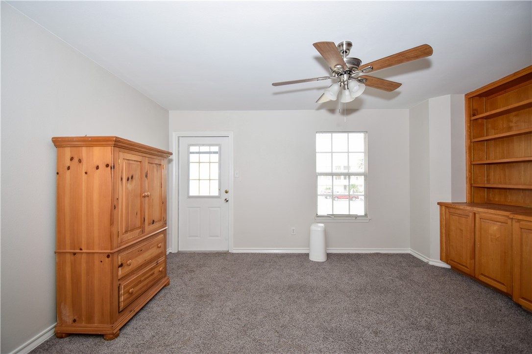 14435 Compass St C Property Photo 18