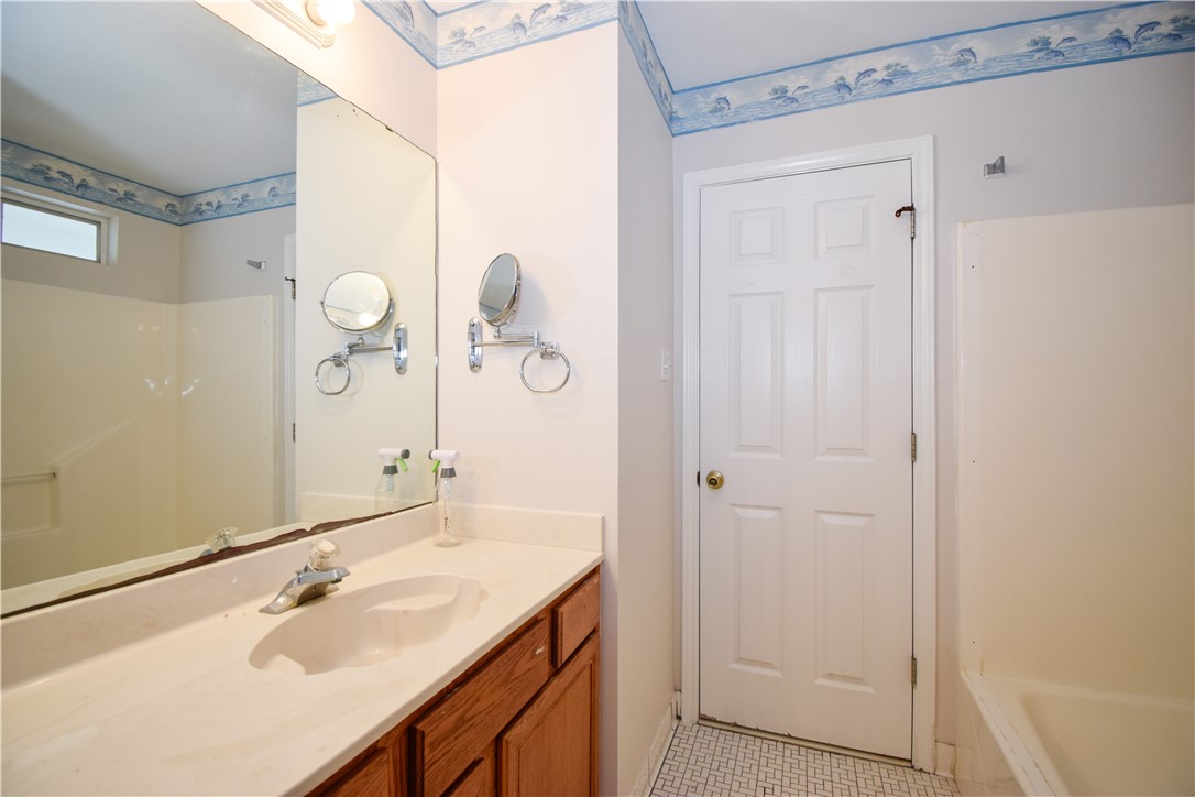 14435 Compass St C Property Photo 24