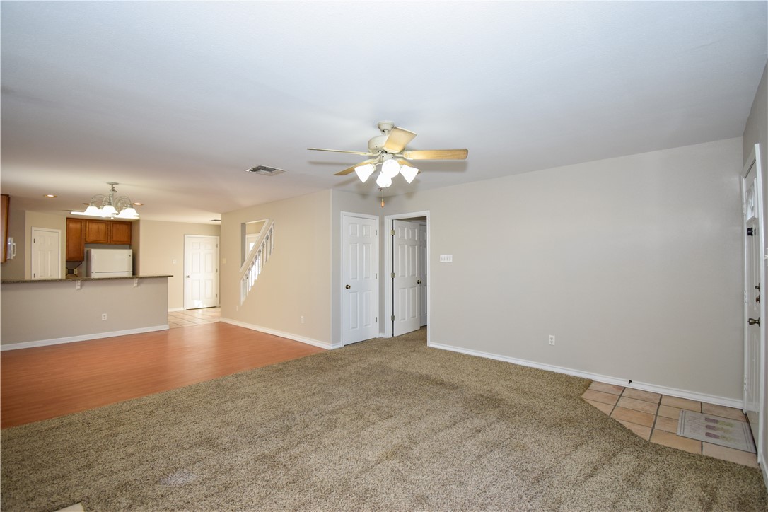14435 Compass St D Property Photo 12