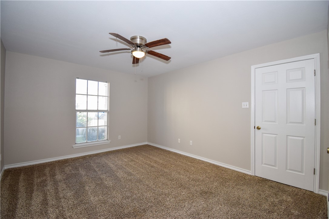 14435 Compass St D Property Photo 21