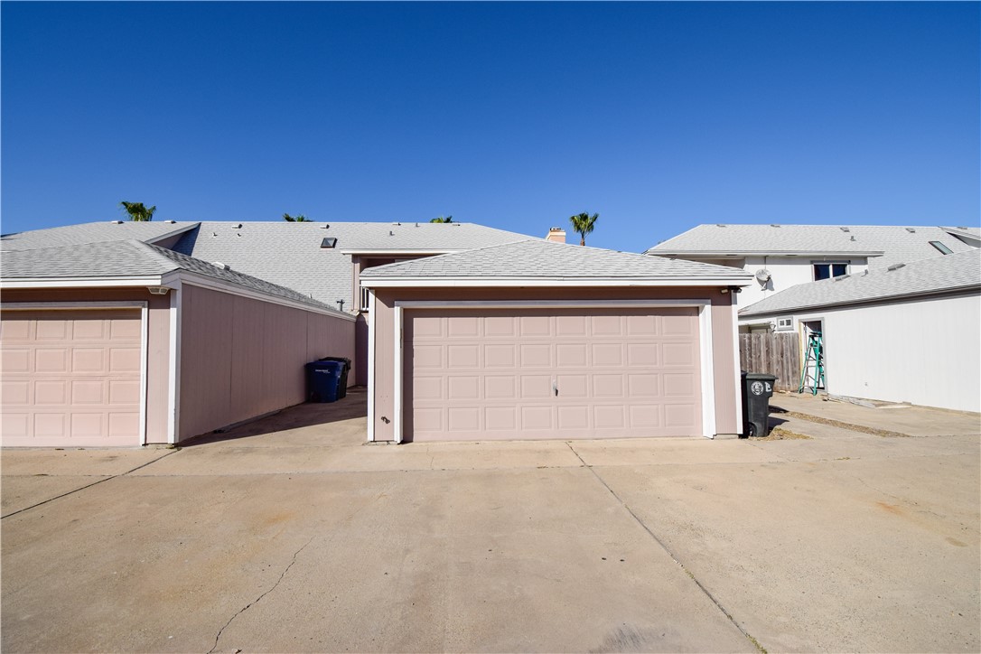 14435 Compass St D Property Photo 26