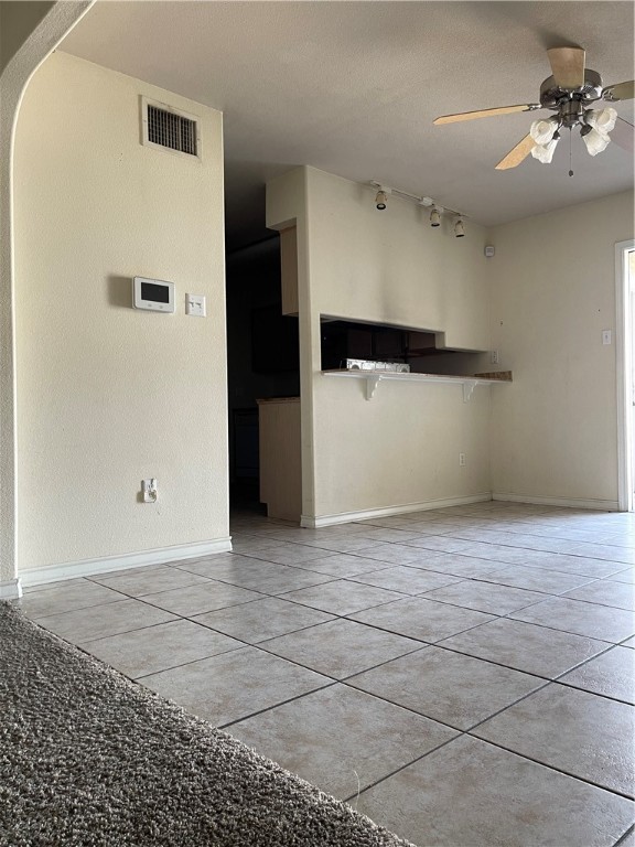 14439 Compass St F Property Photo 6