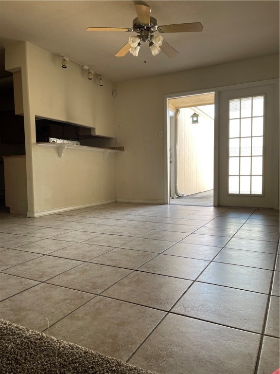 14439 Compass St F Property Photo 7