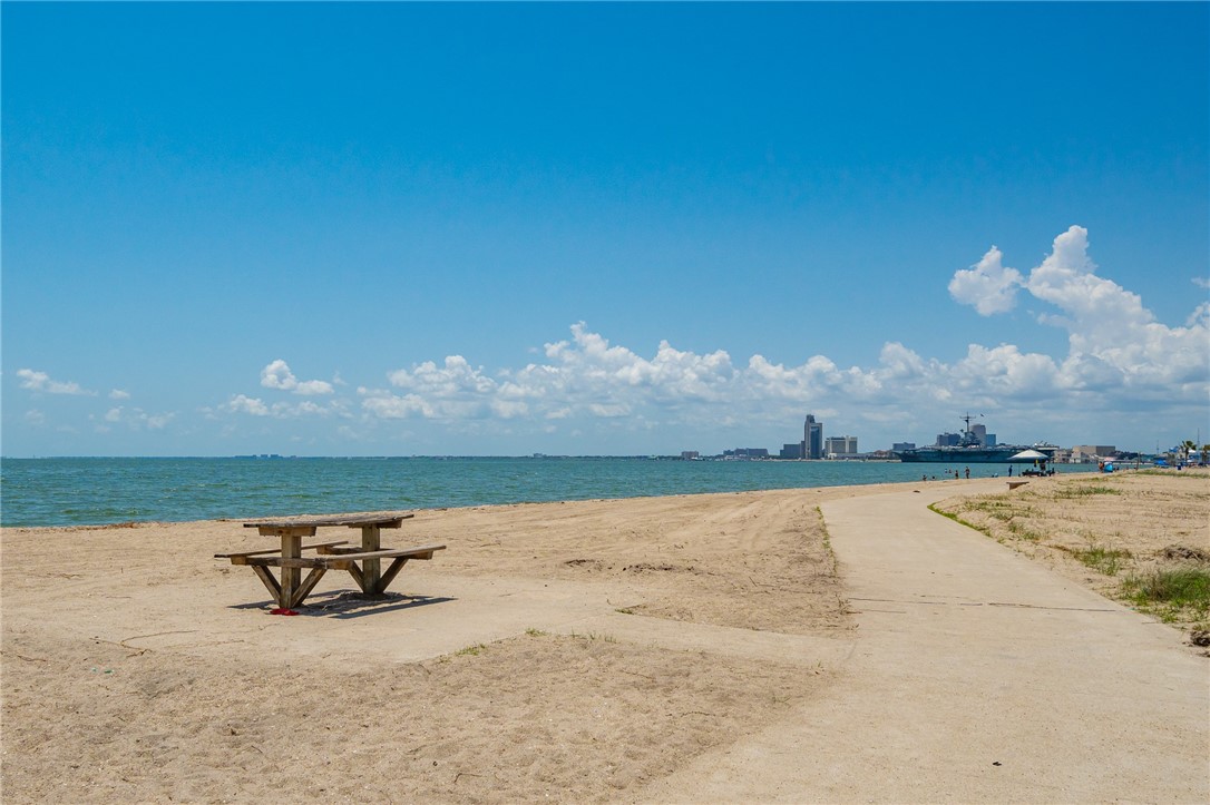 4242 Gulfbreeze #unit 806 Blvd Property Photo 3