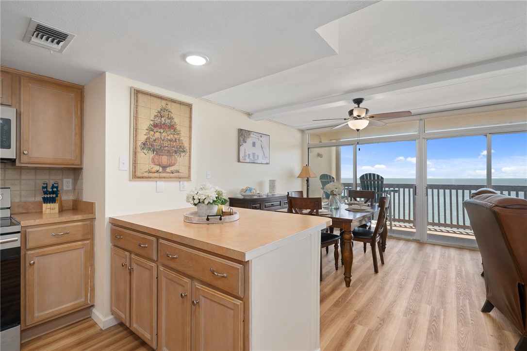 4242 Gulfbreeze #unit 806 Blvd Property Photo 8