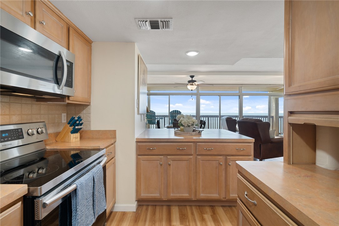 4242 Gulfbreeze #unit 806 Blvd Property Photo 11