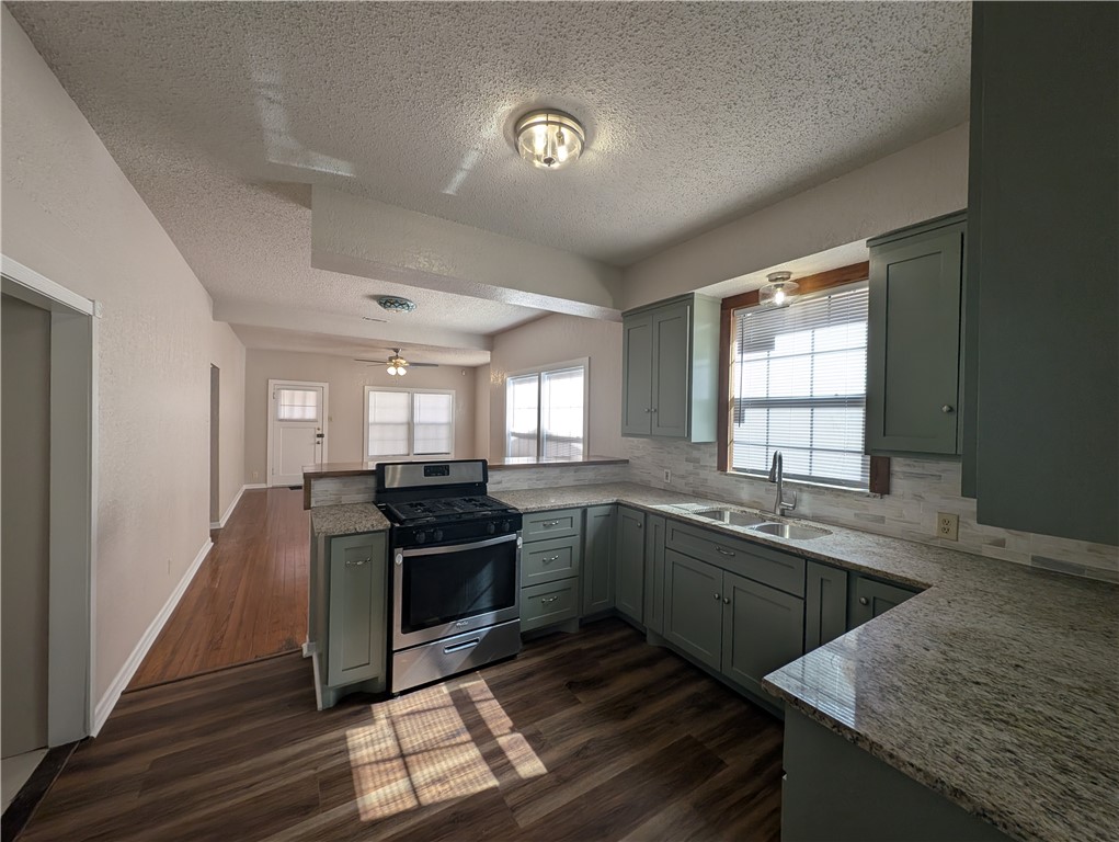 314 S Bee St Property Photo 11