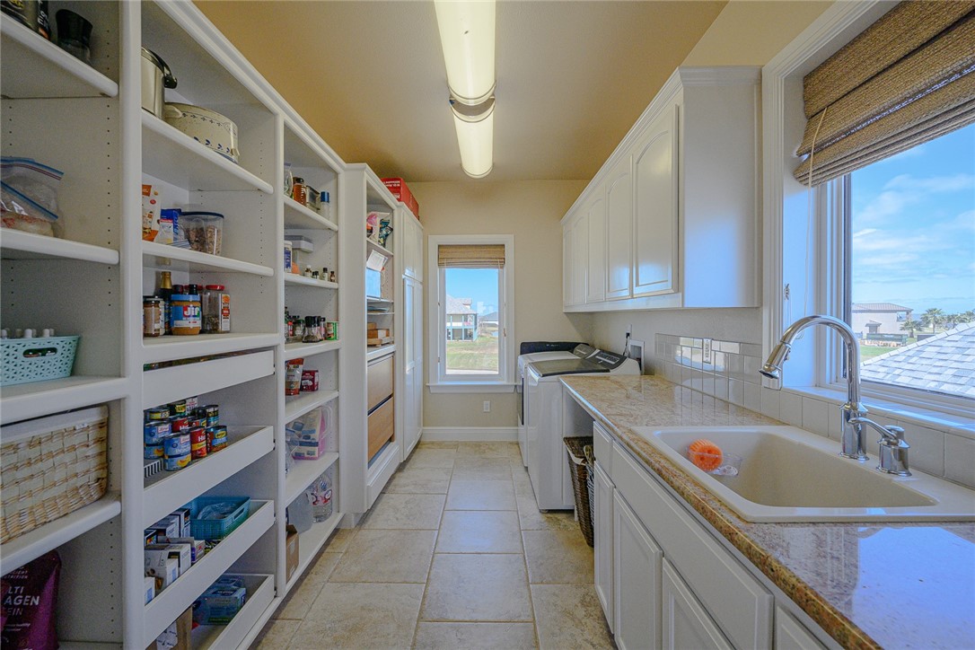 32 Southpointe Property Photo 14