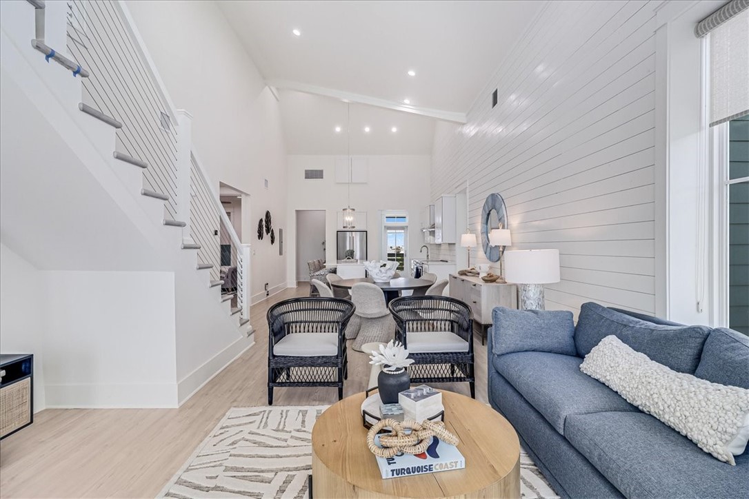 240 Social Circle 8304 Property Photo 15